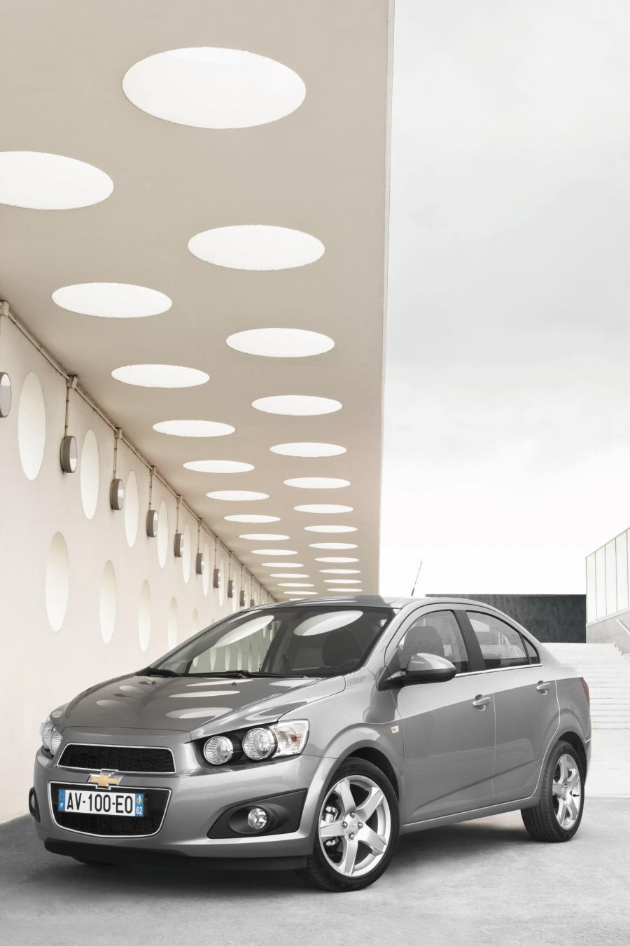  Chevrolet Aveo Sedan 2011 года  (фото 42 из 58)